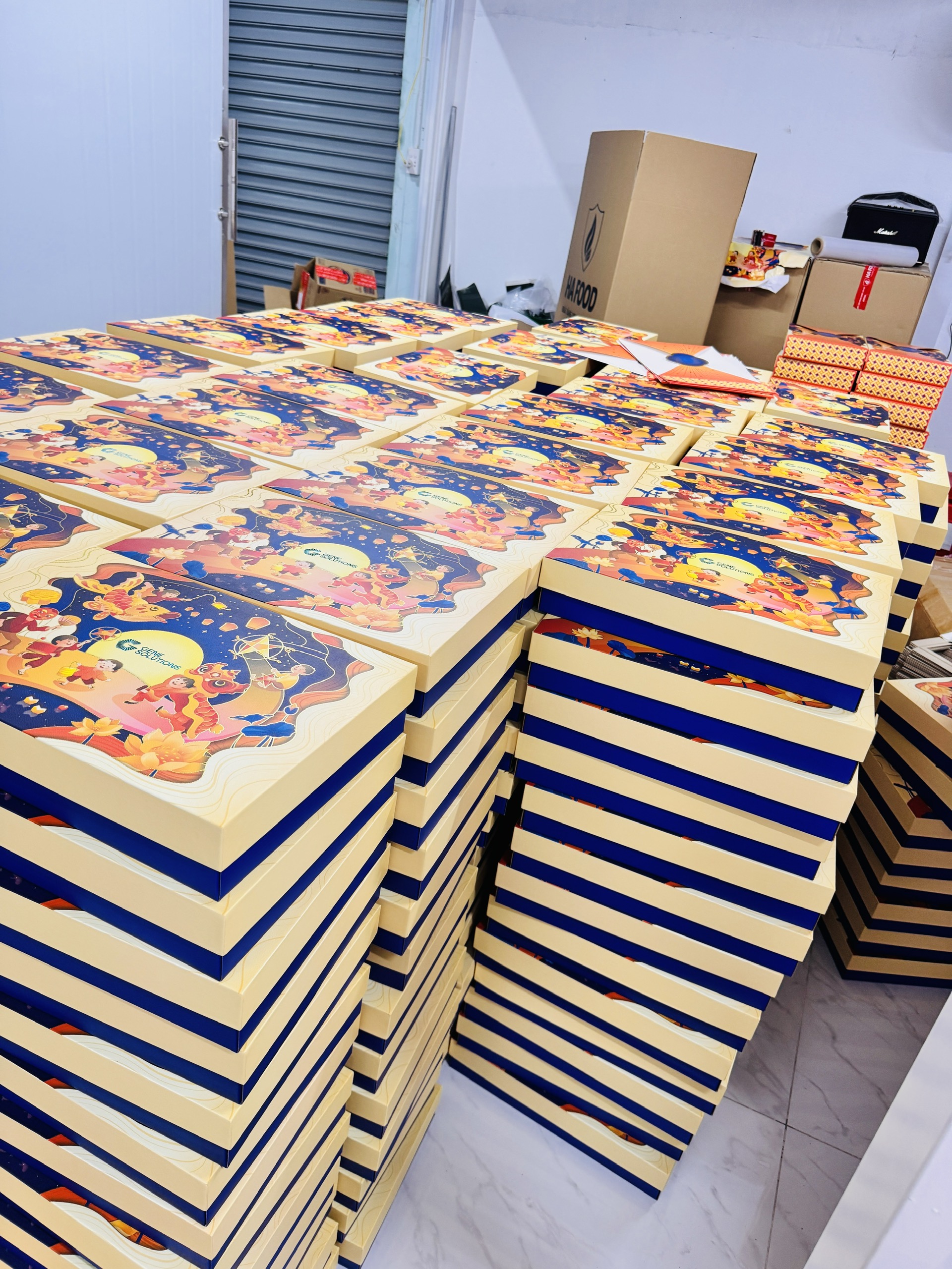 Hộp Quà Trung Thu Cao Cấp TPHCM: Bí Quyết Tìm Nhà Cung Cấp Uy Tín & Chất Lượng